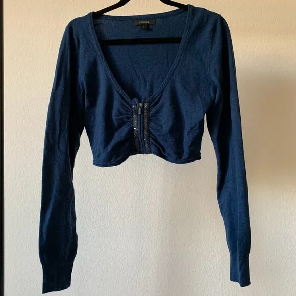 💙 Express Ruched Metallic Cropped Cardigan – Edgy & Chic!  💙 - Picture 2 of 3